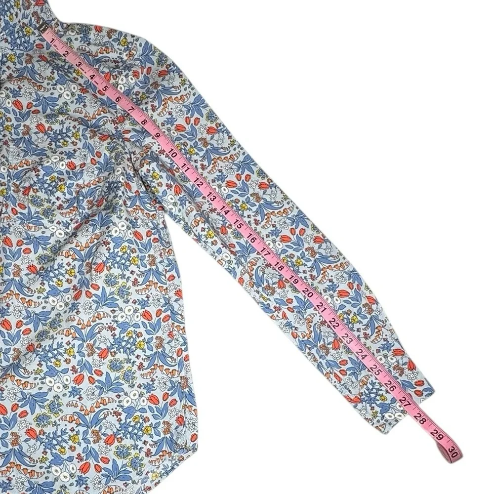 Boden Woman’s Blue Floral Button Down Shirt Size 6R - Picture 9 of 16